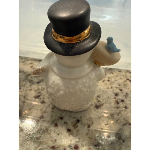 Lenox Friendly Fellow 2005 Snowman Collection Figurine Broom Bird Holiday table - Picture 3 of 9